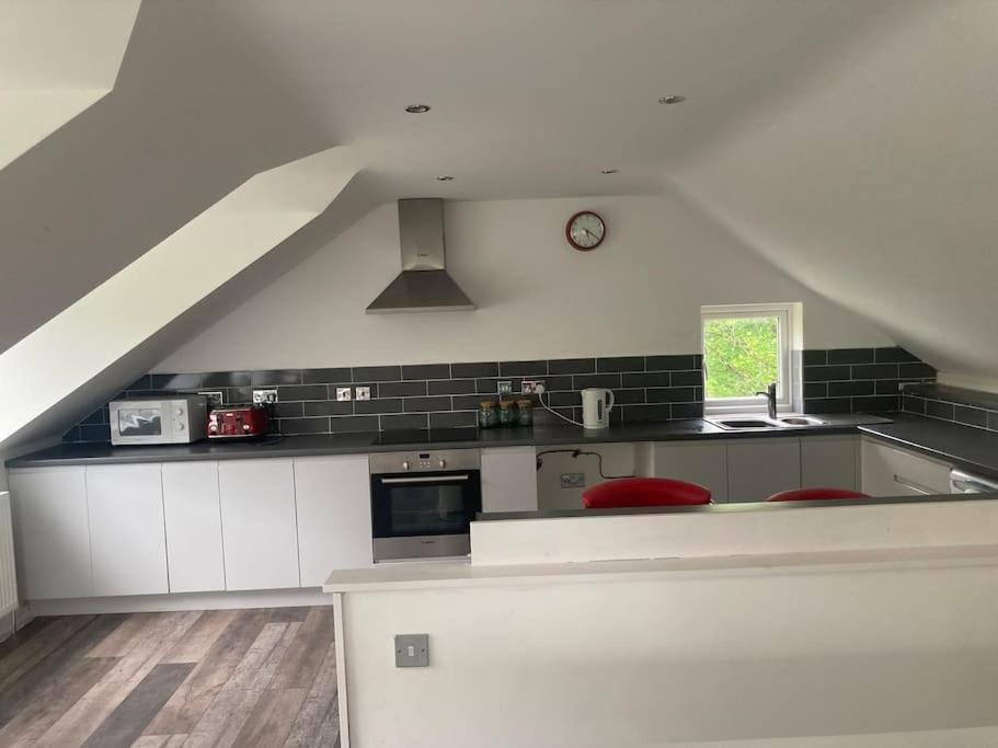 Ruby'S Retreat! Farm Stay! North Devon! Sleeps 6! Beaches Exmoor! Barnstaple Exterior foto